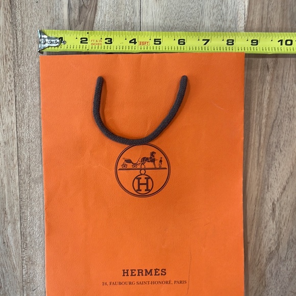 Hermes shopping bag and Brown Hermes Grosgrain Ribbon - Picture 10 of 12